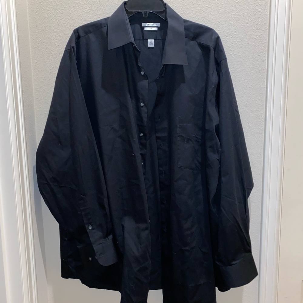 Van Heusen Long Sleeve Dress Shirt